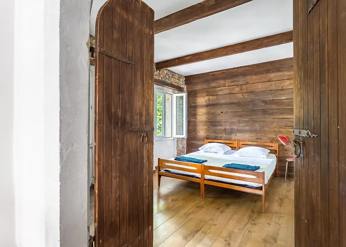 Bel Appartement, Proximite Plages Mourillon
